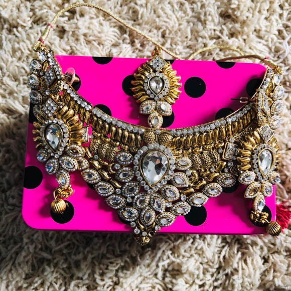 Gold with silver rhinestone Bollywood set - Picture 2 of 3